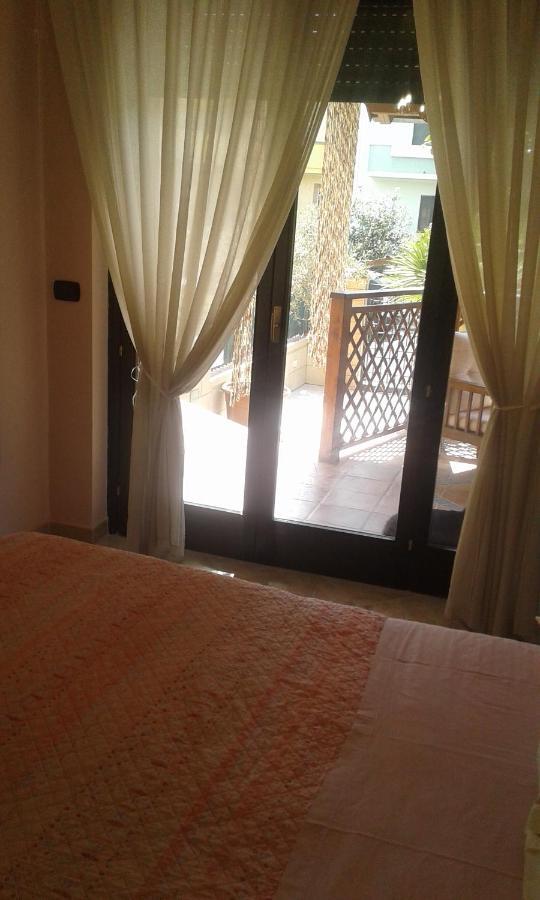 B&B Caravaggio San Donaci Εξωτερικό φωτογραφία