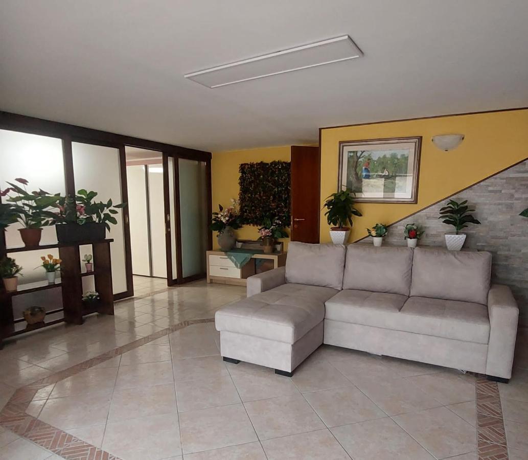 B&B Caravaggio San Donaci Εξωτερικό φωτογραφία