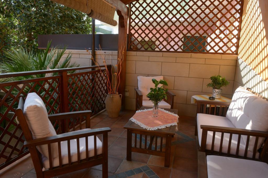 B&B Caravaggio San Donaci Εξωτερικό φωτογραφία