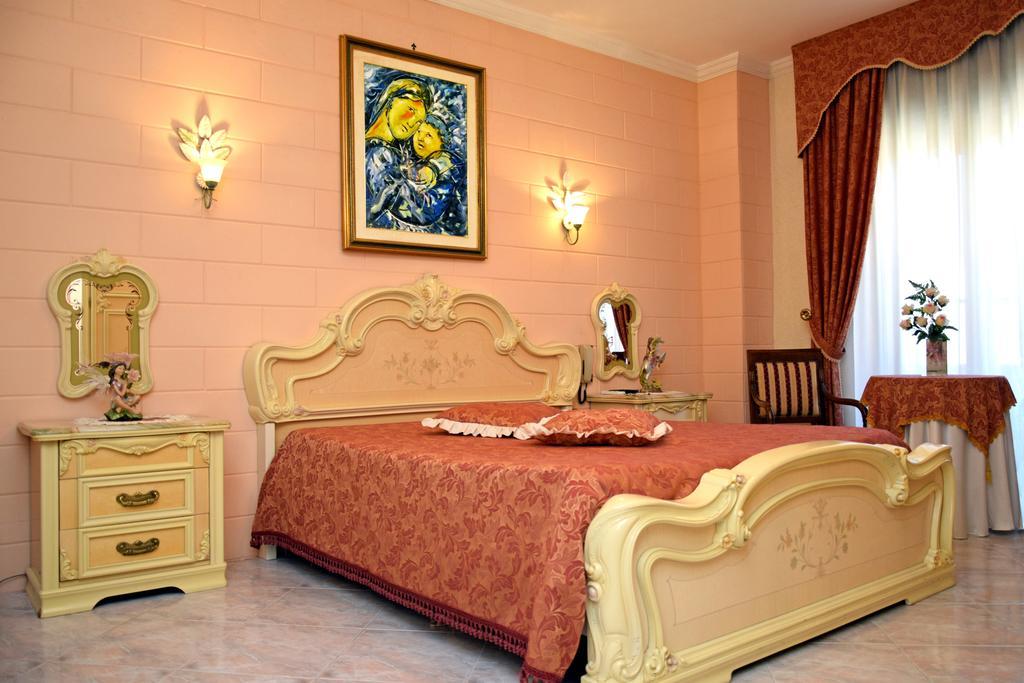 B&B Caravaggio San Donaci Εξωτερικό φωτογραφία