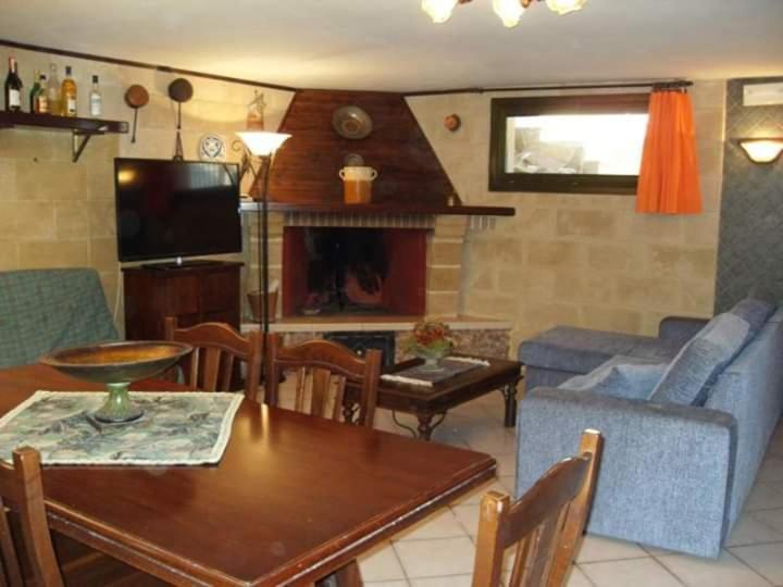 B&B Caravaggio San Donaci Εξωτερικό φωτογραφία